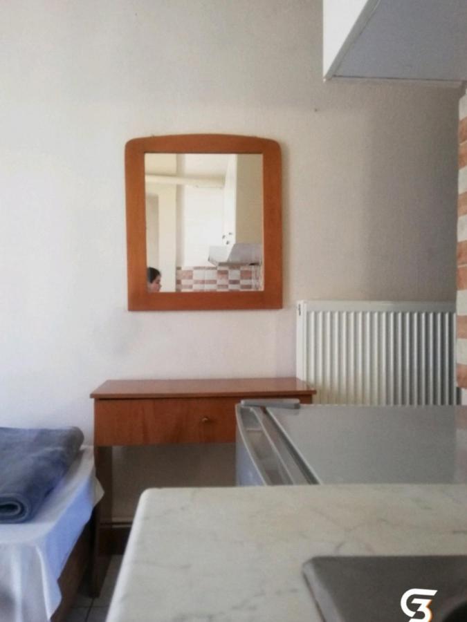 Pansion Vasiliki Apartment Ouranoupoli Ngoại thất bức ảnh
